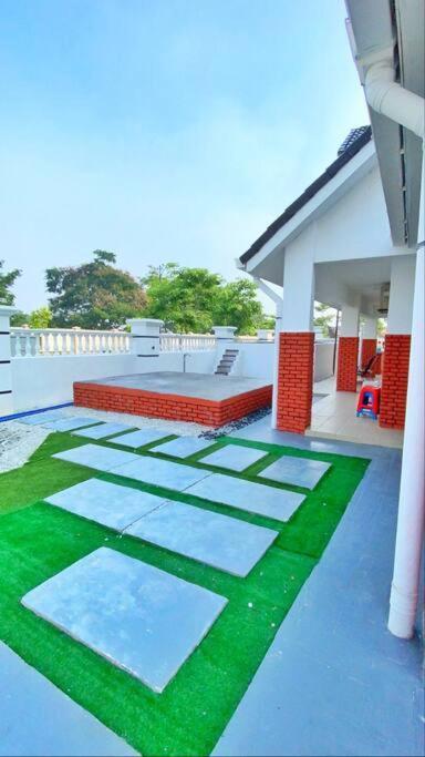 3 Storey Swimming Pool&Projector House Setia Alam Shah Alam Exterior photo